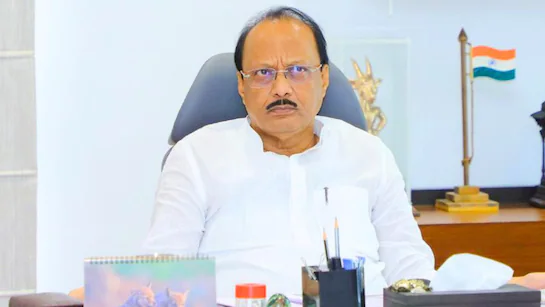 अजित पवार की ऐतिहासिक वापसी
